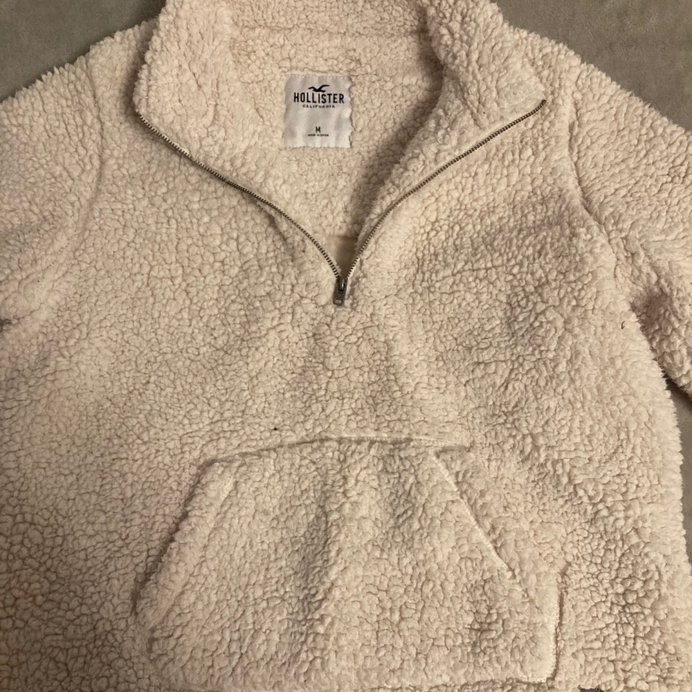 Hollister Cropped jacket